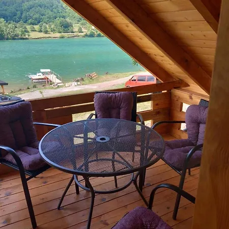Ferienhaus Raj Na Drini